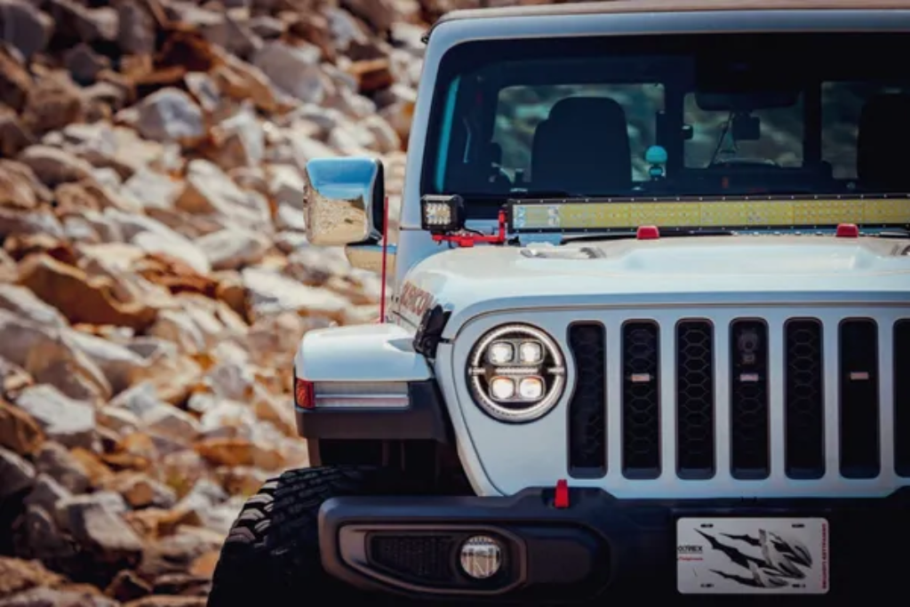AlphaRex 18-24 Wrangler JL/Gladiator JT NOVA LED Projector Headlights | Black |