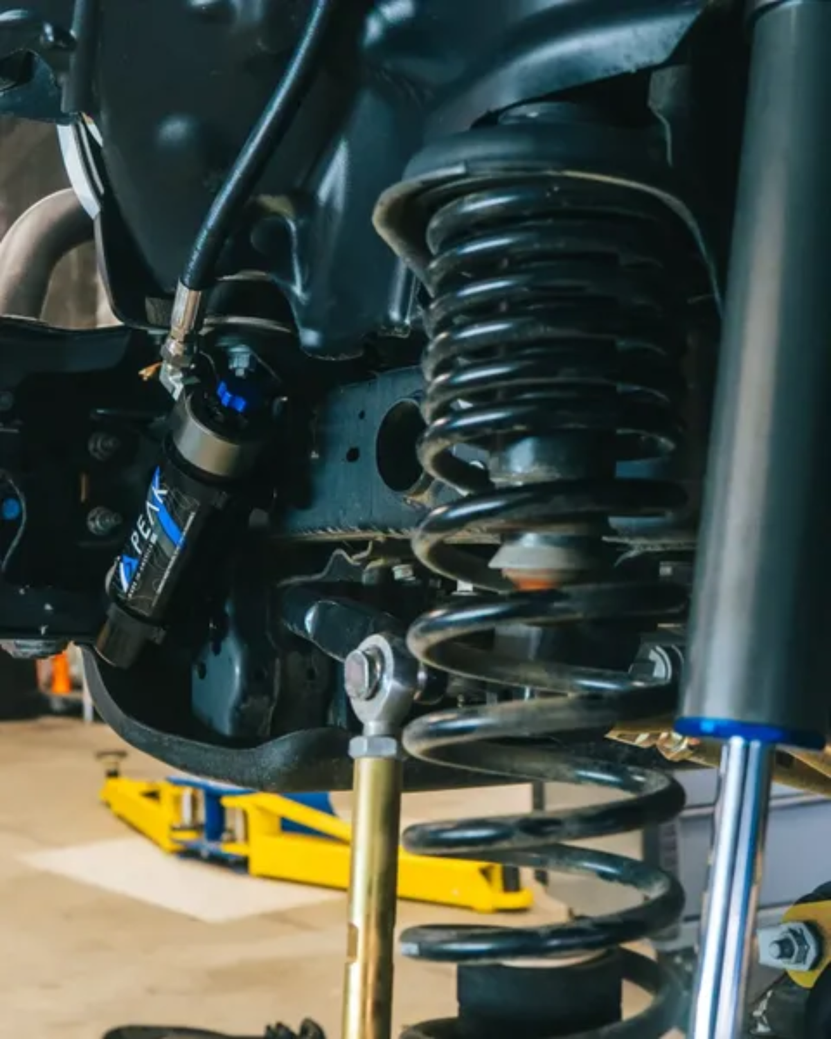 Peak Suspension 2.5″ DSC Shocks Trail Kit | 18+ Jeep Wranger JL (2-4″ lift)