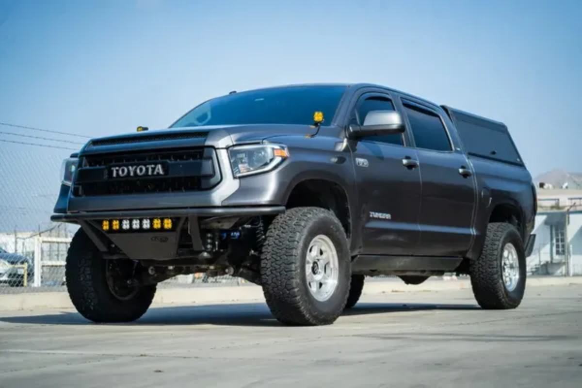 Peak Suspension 2.5″ DSC Coilover Trail Kit | Toyota Tundra 07-21