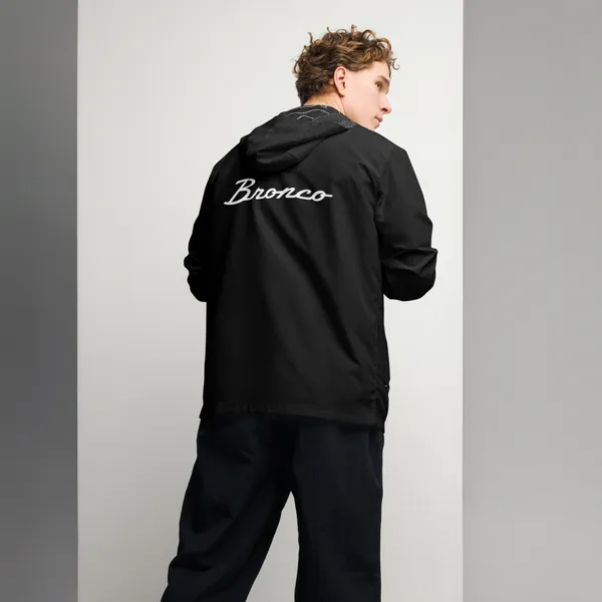 KG Core windbreakers